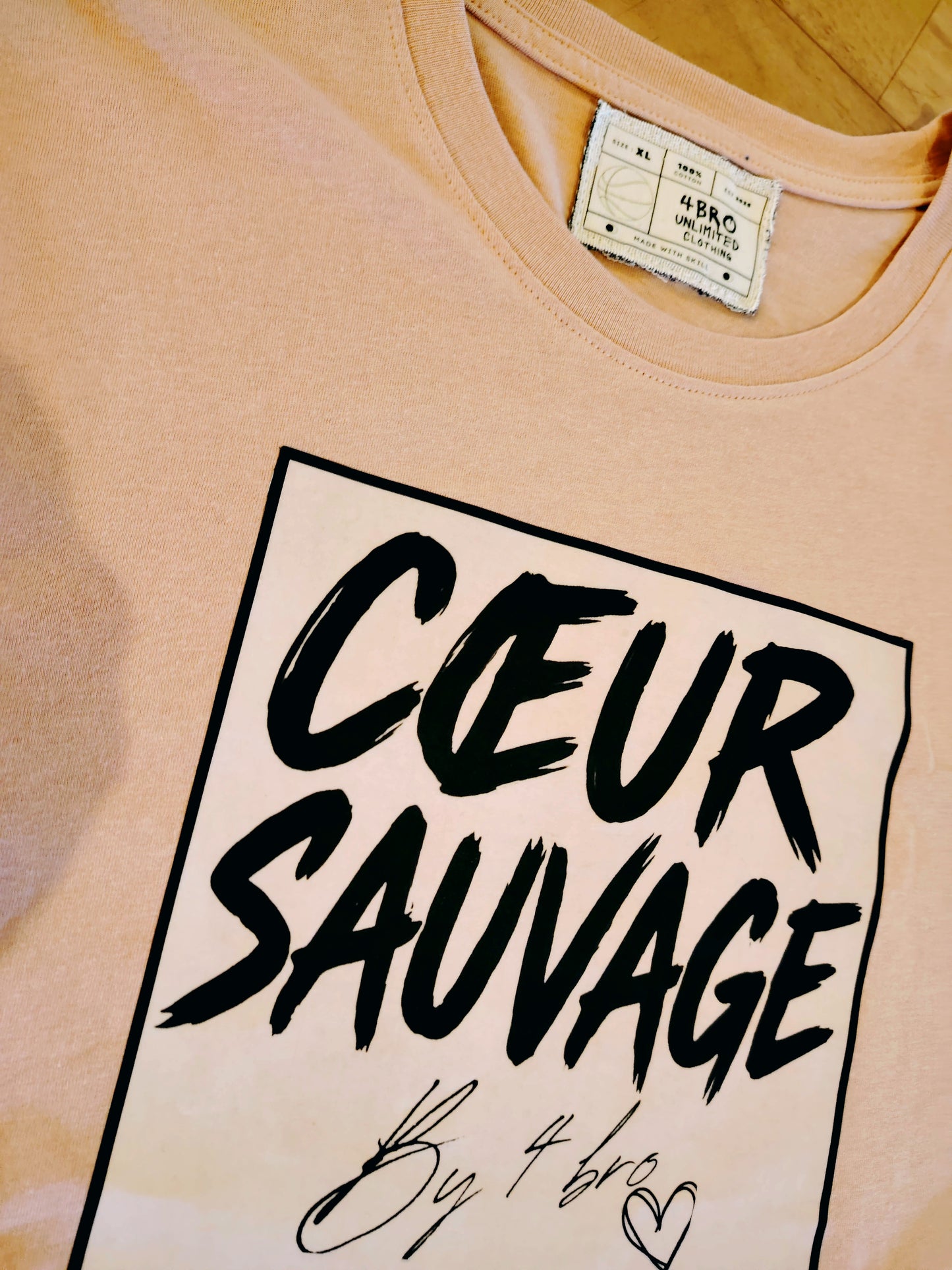 T-shirt collection "Girlie-cloth" coeur sauvage