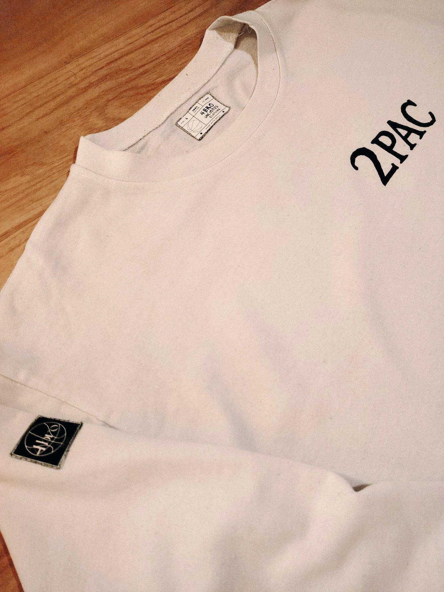 Sweat "all eyes on me" edition limitée